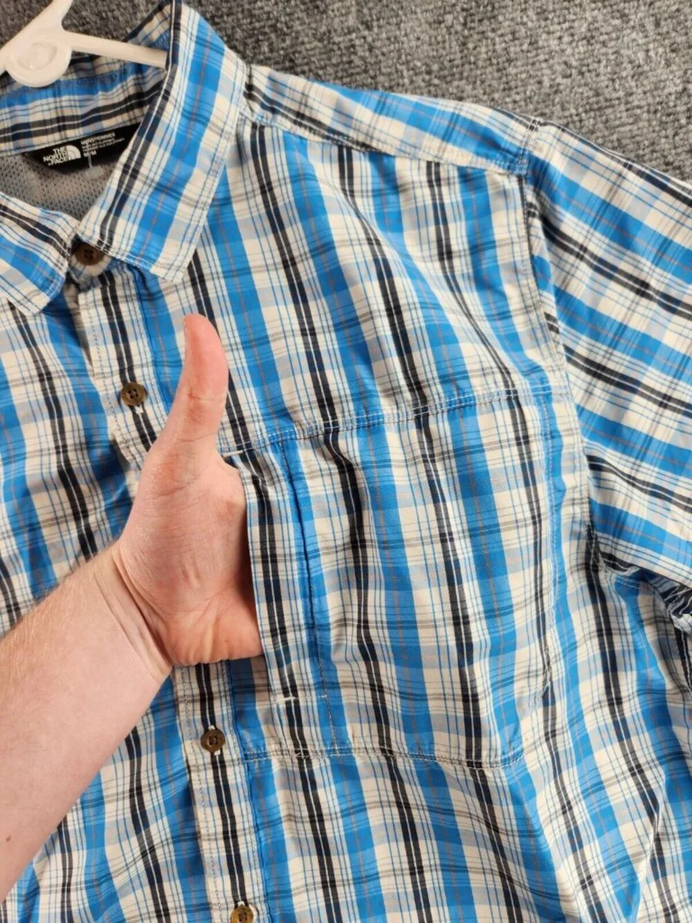 The North Face Short Sleeve Blue Plaid Outdoors Hiking Button Up Shirt Medium